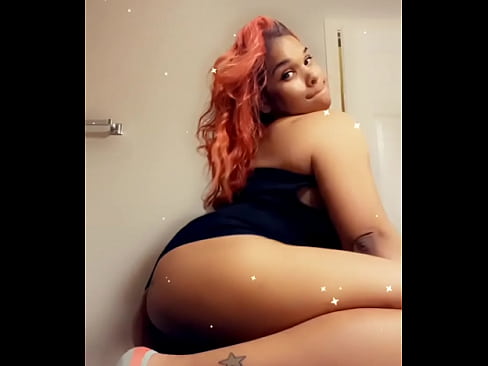 Sexy coolie freak ass shaking