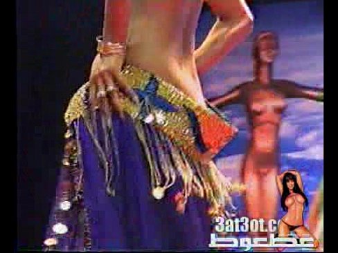 naked arabic girl from sudi , shows her body and plaied with her pussy on danceing arabic show in bl
