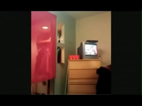 Chubby Teen Makes Sexy Webcam Video