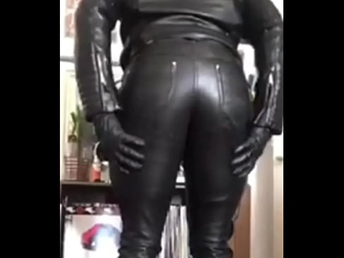 Sexy Leather Black Leather Muscle Big Butt Smoking Scene Preview