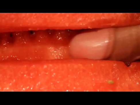 Hot fruit fuck, cum with multiple shots