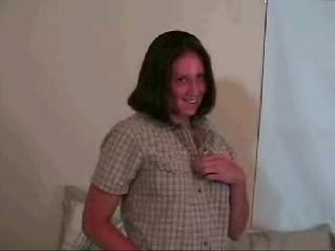 Great amateur with great tits fuckin with a guy