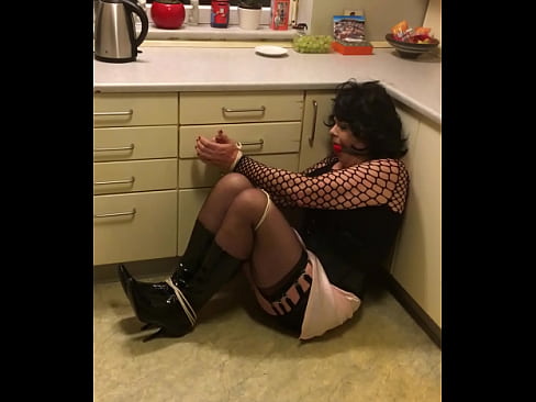 Dizzy Miss Sizzy In 24 Hours Bondage In Her Kitchen!