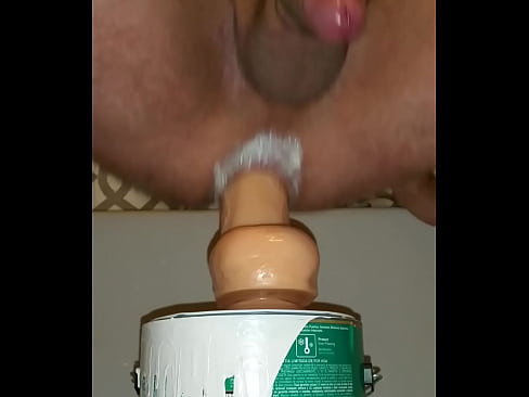 Quick dildo session