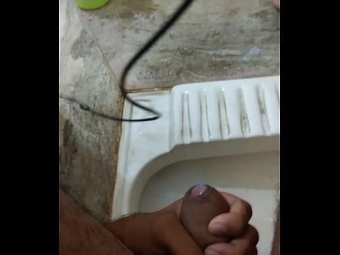 Toilet me masturbation