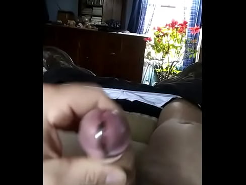 Multiple cumshots from long insertion!