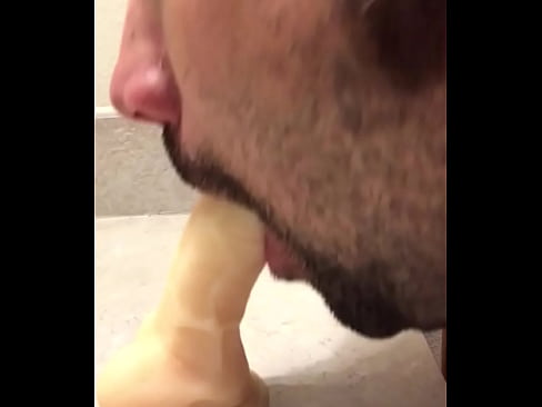 I love tickling my throat with my dildo