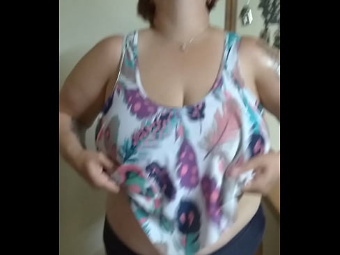 Liz bbw milf boobs