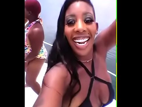ebony chick flashing ass and boobs in public bikini antvasima