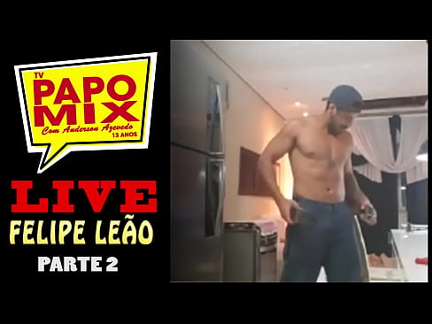 Stripper Felipe Leão em entrevista especial ao PapoMix