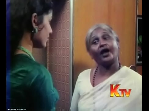CHANDRIKA HOT BATH SCENE from her debut movie in tamil