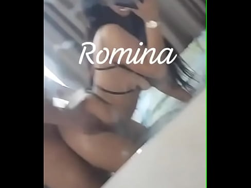 Tetona arrecha y mamona en Lima