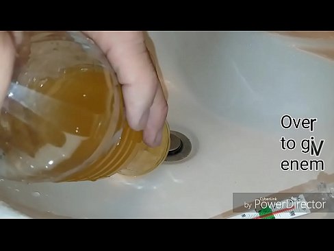 AQUARIUM PUMPed Bladder Enema Piss In Bottle INTO MYSELF of FuckBuddy my BFriend brought home