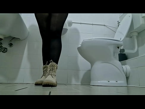 Great collection of pee in public toilet