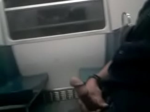 masturbacion en el transporte publico metro mexico