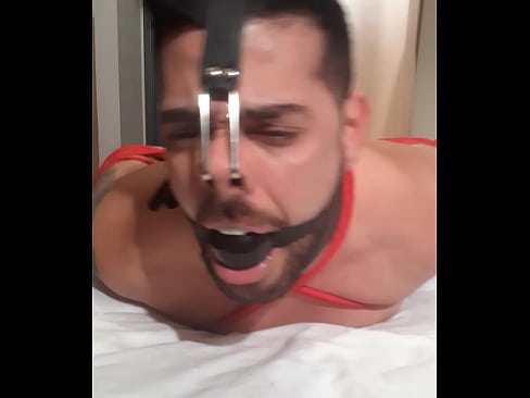 Several brazilian guys bound and gagged from Bondageman website now available here in XVideos. Enjoy handsome guys in bondage and struggling and moaning a lot for escape!