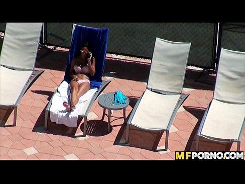 Sunbathing latina fucks white guy 1