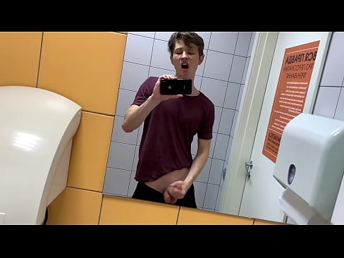 Young boy cum IN TOILET AT GYM /RISKY