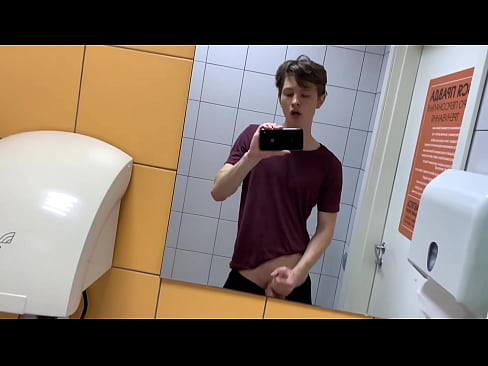 Young boy cum IN TOILET AT GYM /RISKY