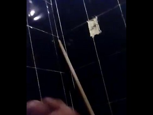 Masturbación en el baño