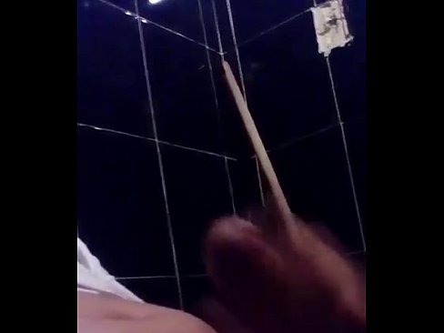 Masturbación en el baño
