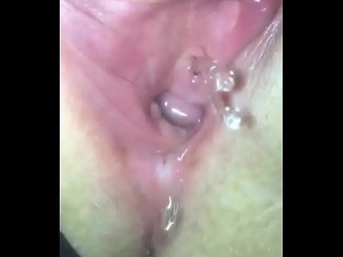 squirting Brit girl