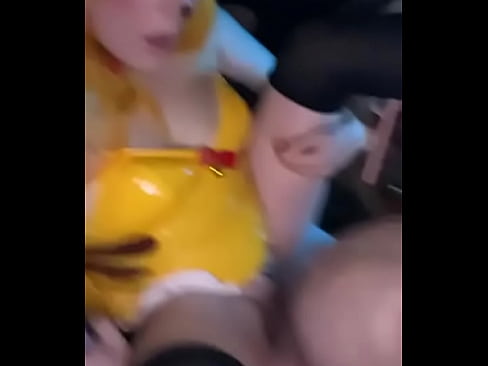 pikachu getting fucked !