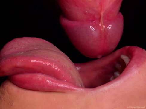 Close up : Awesome SUCKING Mouth - ASMR Blowjob