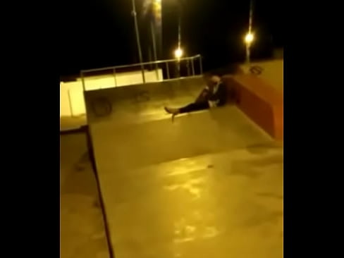 Skate punheta na pista