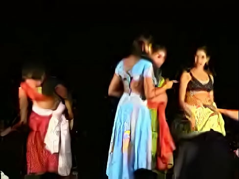 Andhra Girls New Naked Dance