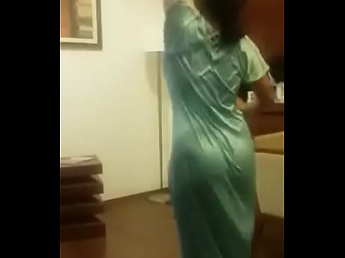 Desi hot dance 01