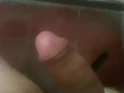 Paja en el baño por Dinora