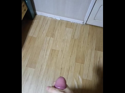 Basic cumshot with balls hurting