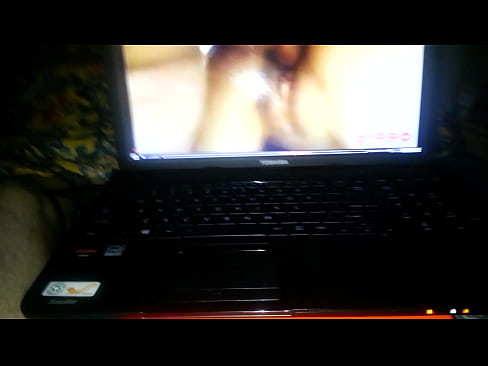 Mi primer aporte . viendo porno en xvideos.