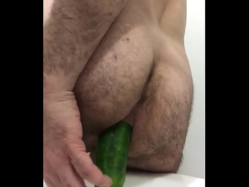 Pepino en el culo