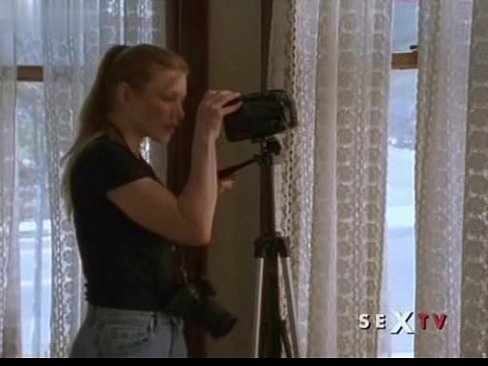Flower Edwards,Griffin Drew,Susan Hale(in Erotic Obsessions)(2002)
