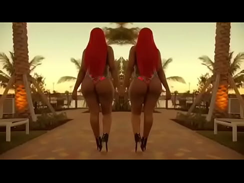 strippers shaking that ass