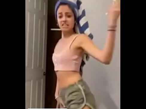 Cute latina shaking ass