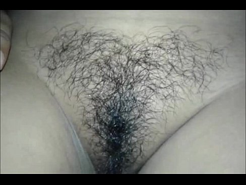 4 desi lesbian show her hairy pussy