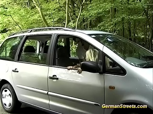 German Milf picked up for car anal sex