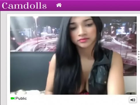LittleBarbie - Latin model showing her nice boobs on webcam