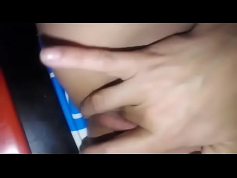 amiga de whatsapp angi masturbandose y gimiendo 2