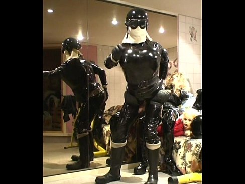 Roxina2005RubberDollRubShow100305XXL.MPG