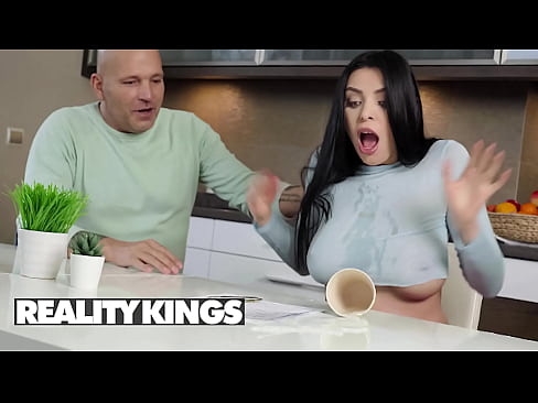 REALITY KINGS - Kira Queen, Thomas Stone - The New Girl 10-40 min