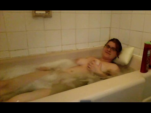 Sexy girl take bath