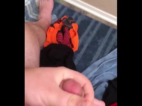 Cumming hard