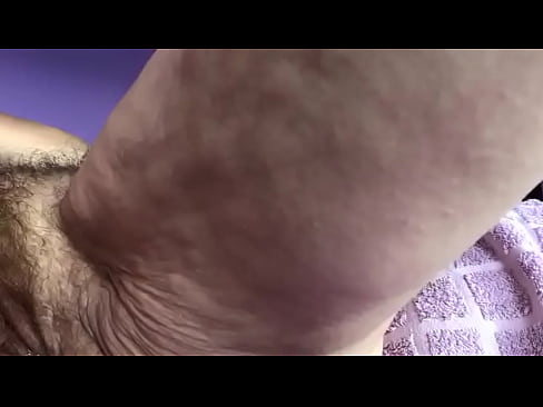 Granny fucks hairy pussy with cucumber