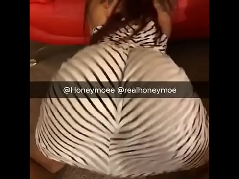 Honeymoe twerking in white dress part 2