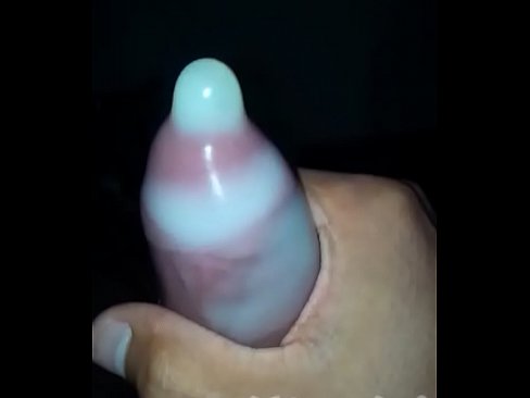 Hig cum in condom