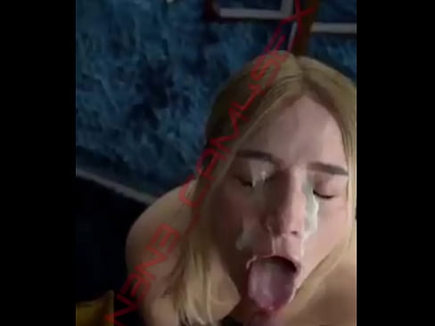 Full Cum mouth